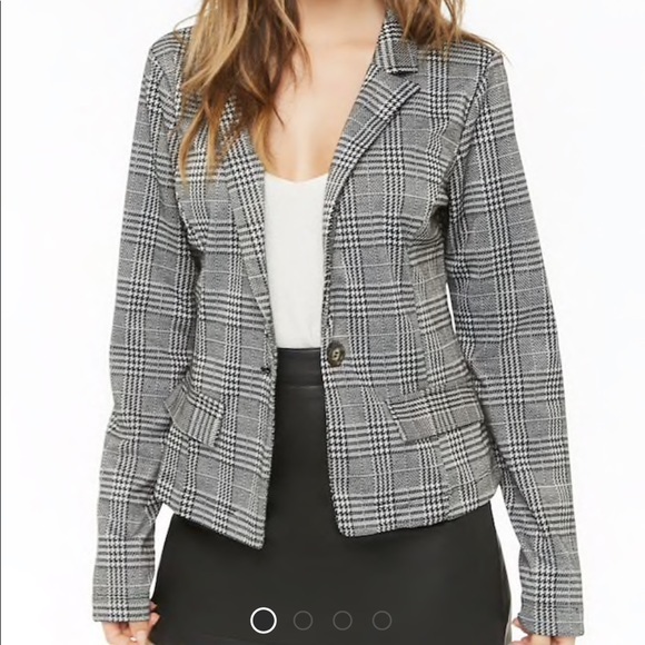 Forever 21 Jackets & Blazers - Plaid blazer
